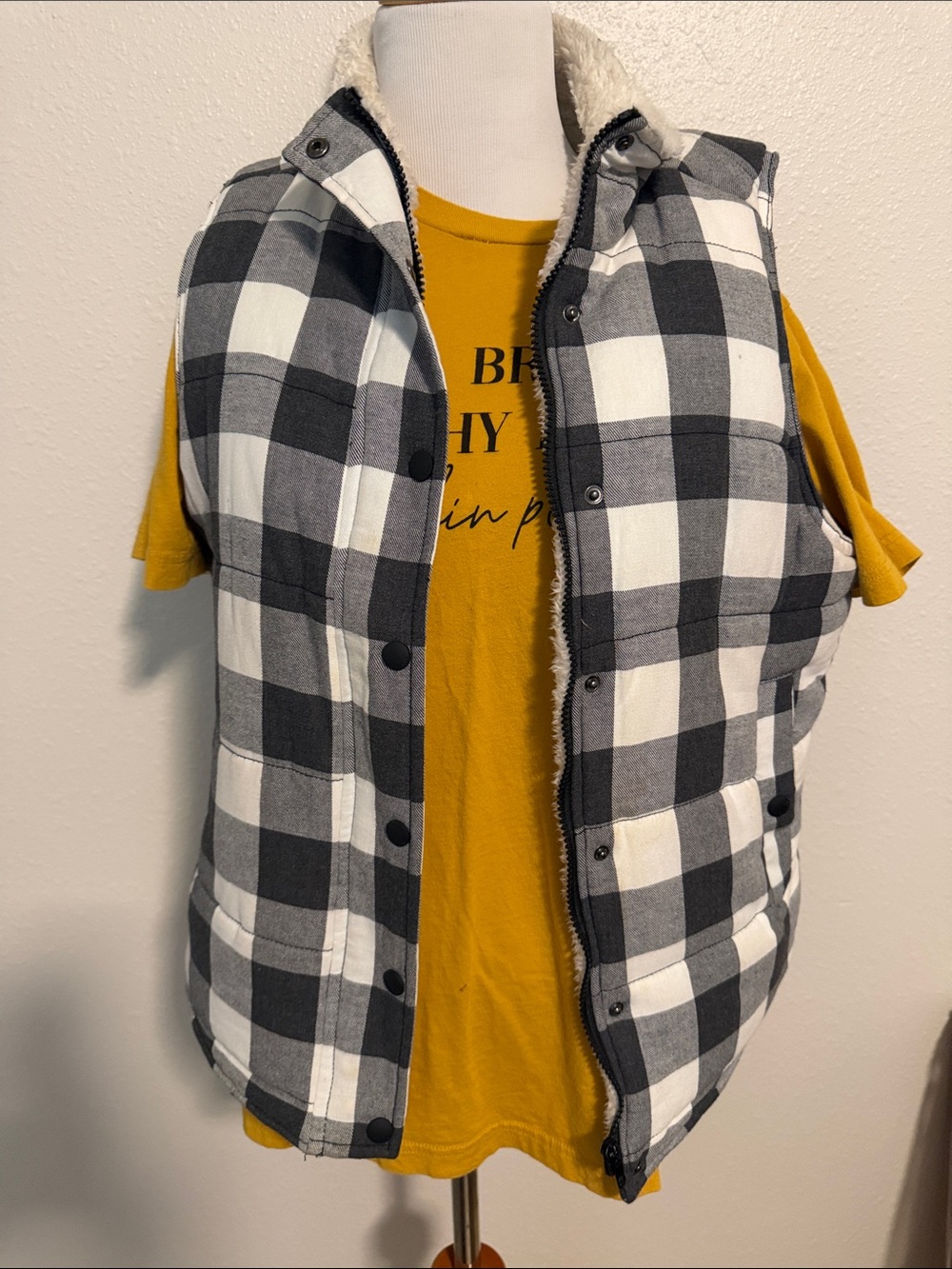 Skies Are Blue Black & White Plaid Sherpa-Lined Puffer Vest